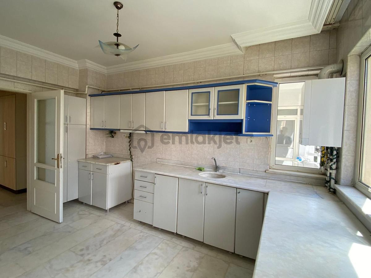 Karataş Ta Kiralık 3+1 Daire - 28