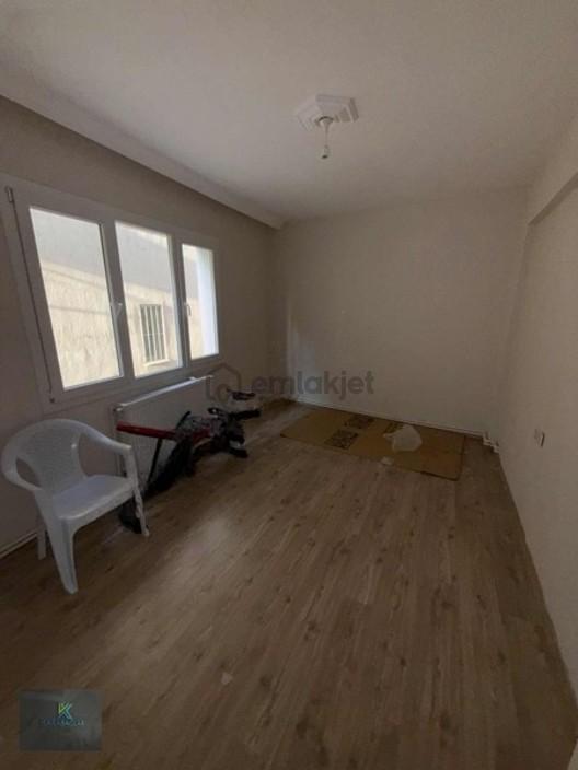 3+1 Doğalgazlı Ara Kat Kiralık Daire - 11