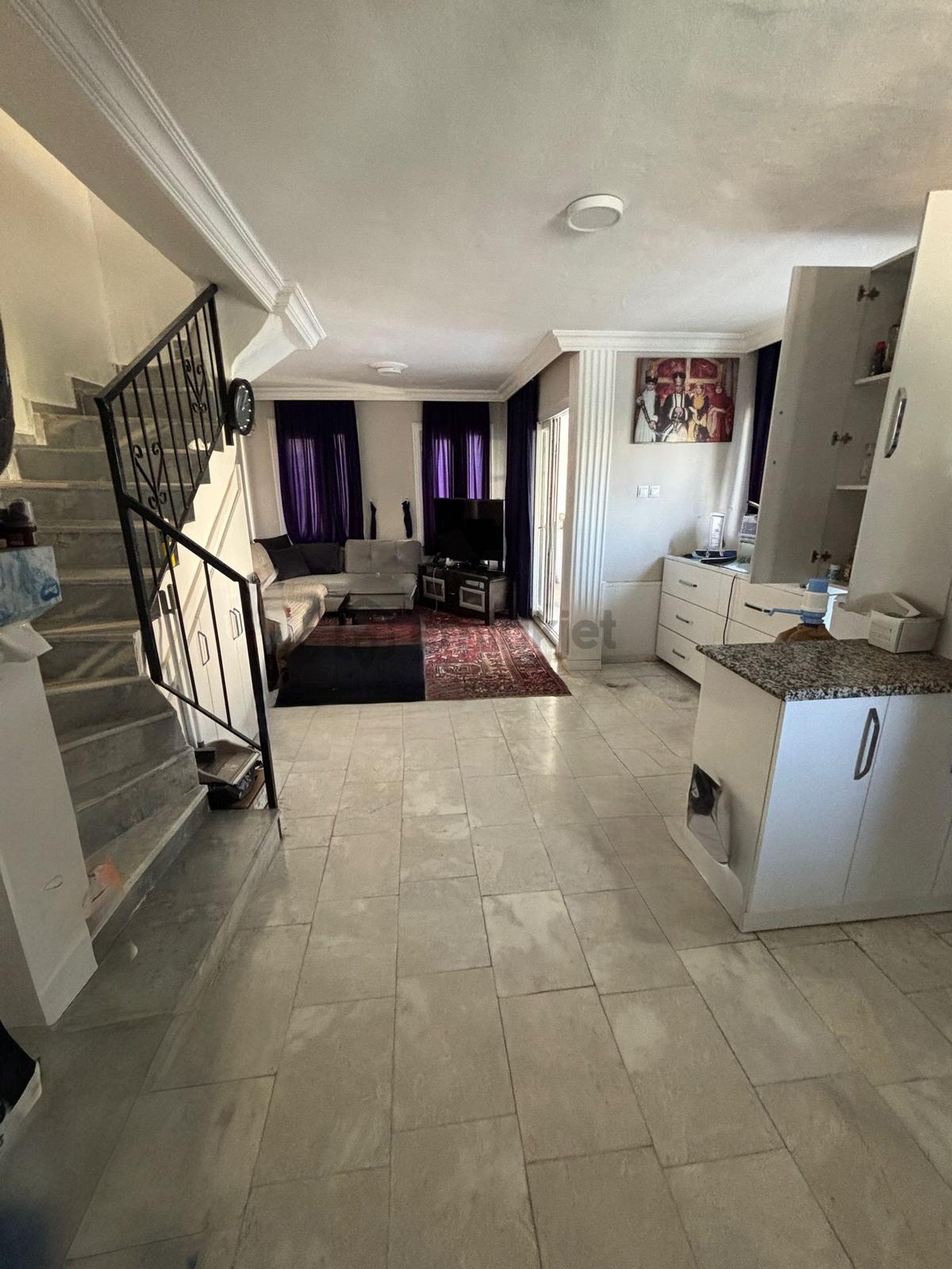 Kuşadası'nda Özel Havuzlu 4+1 Satılık Villa... - 19