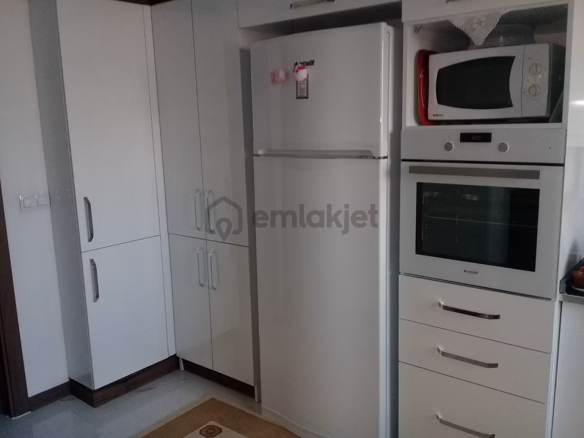 Bostanbaşı Yeşilköy Sit.cam Balkonlu Satılık 4+1 Daire - 3