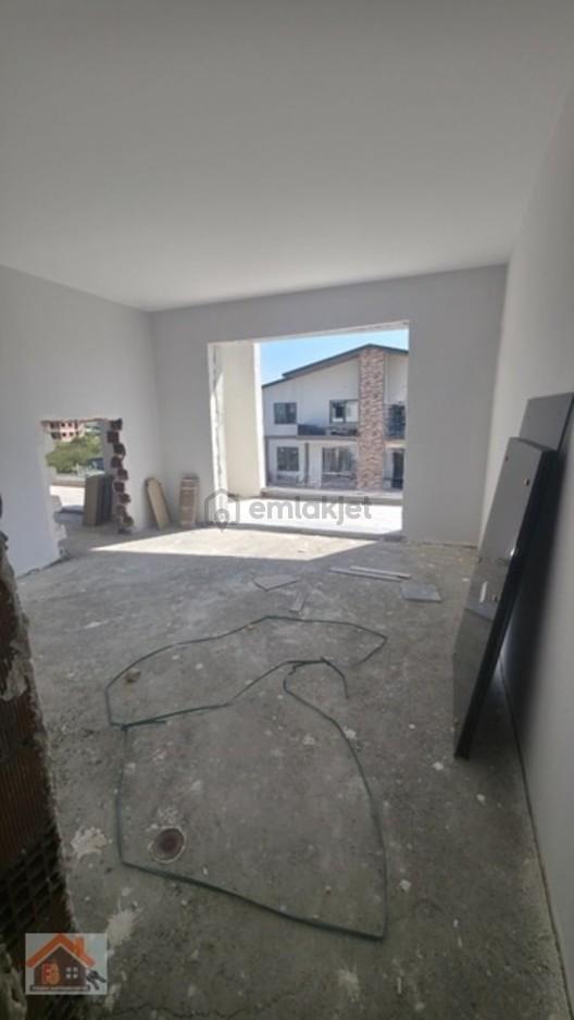 Yalova Altınova Site İçerisinde Satılık Dublexs Daire - 23
