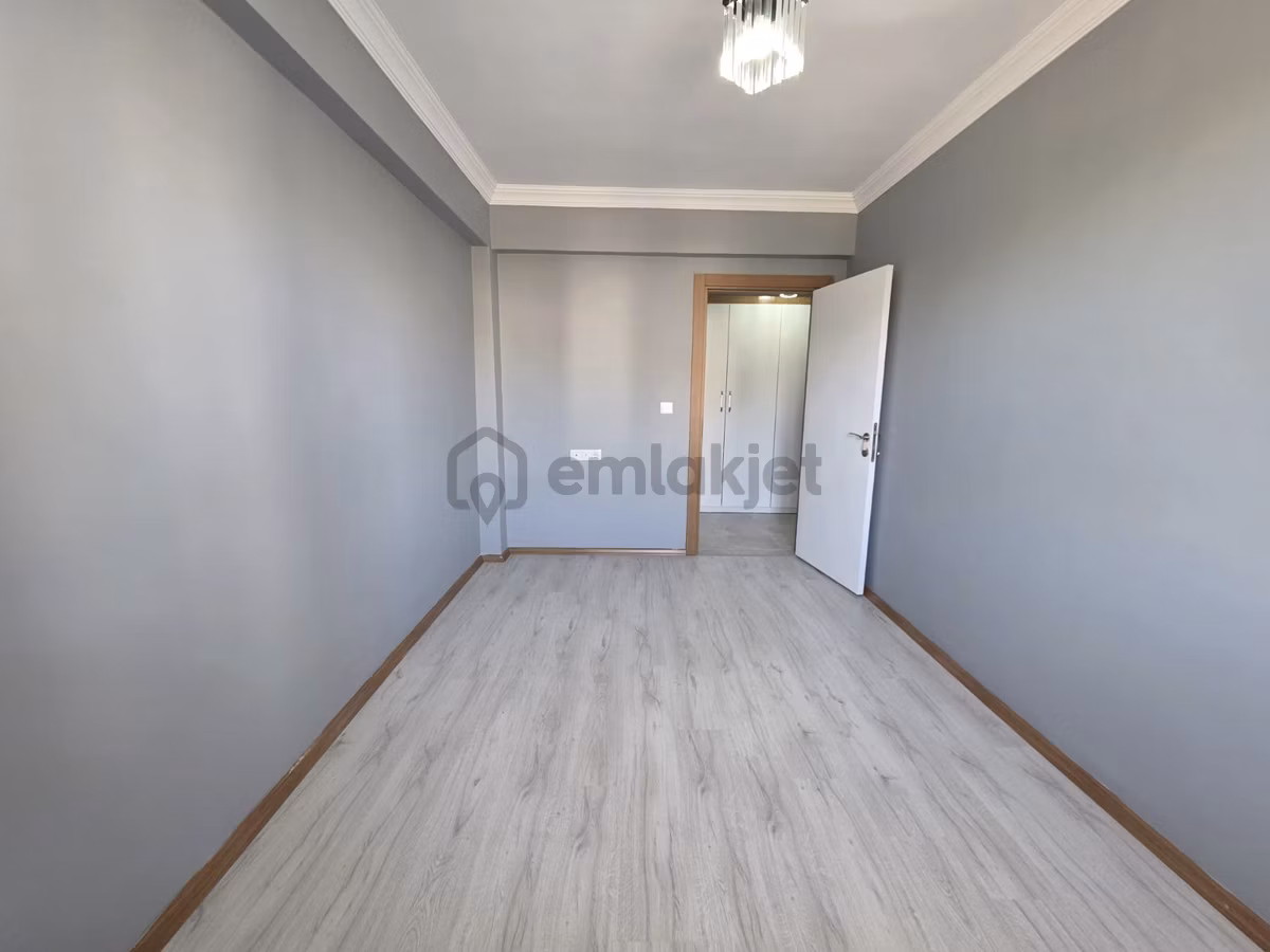 Hatip Mahallesi'nde 3+1 Ara Kat Satılık Daire - 13