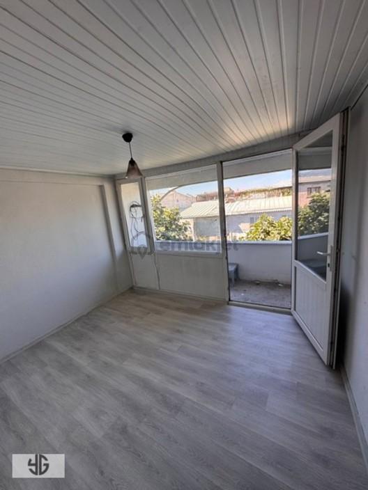 Küçükbalıklı Mahallesinde Kiralık 3+1 Daire - 9