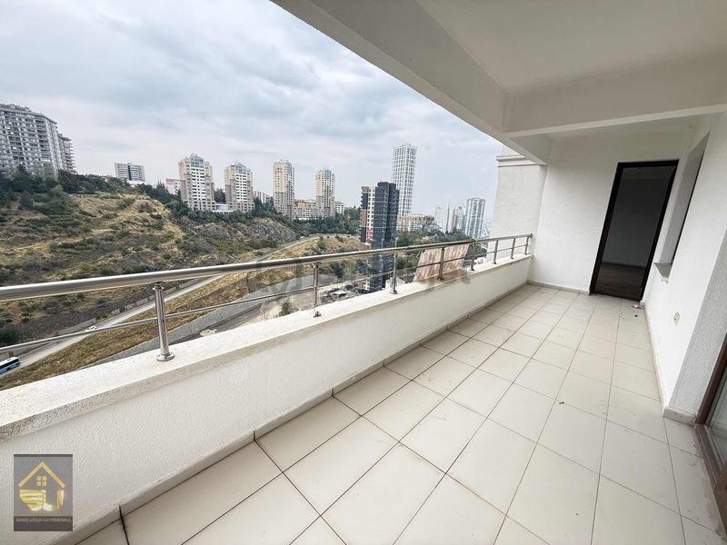 Kırkkonaklar Parlamenterler Sitesi Kiralık 4+1 - 9