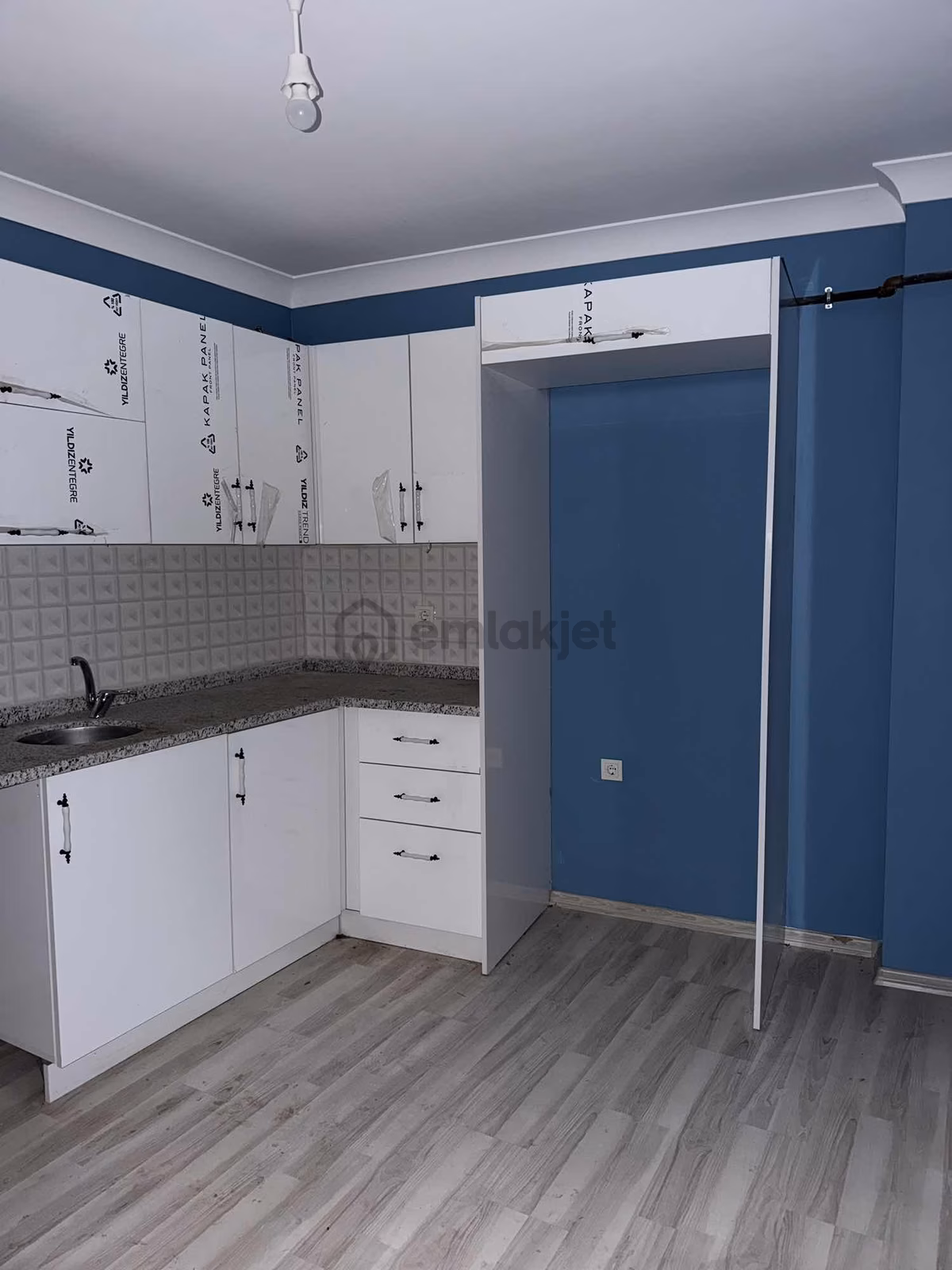 İzmit Kadıköy Mh 50 M2 Kiralık Dükkan - 15