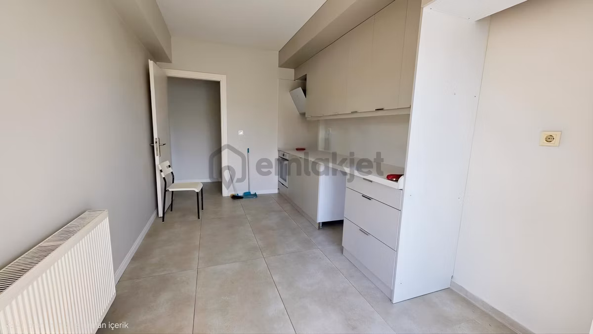 Doğa Evlerinde Site İçinde Konforlu Ve Ferah 3+1 Kiralık Daire - 3