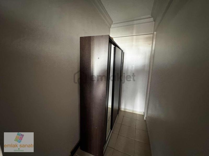 Serhat Mahallesi Site İçerisinde 3+1 Kiralık Boş Daire - 21