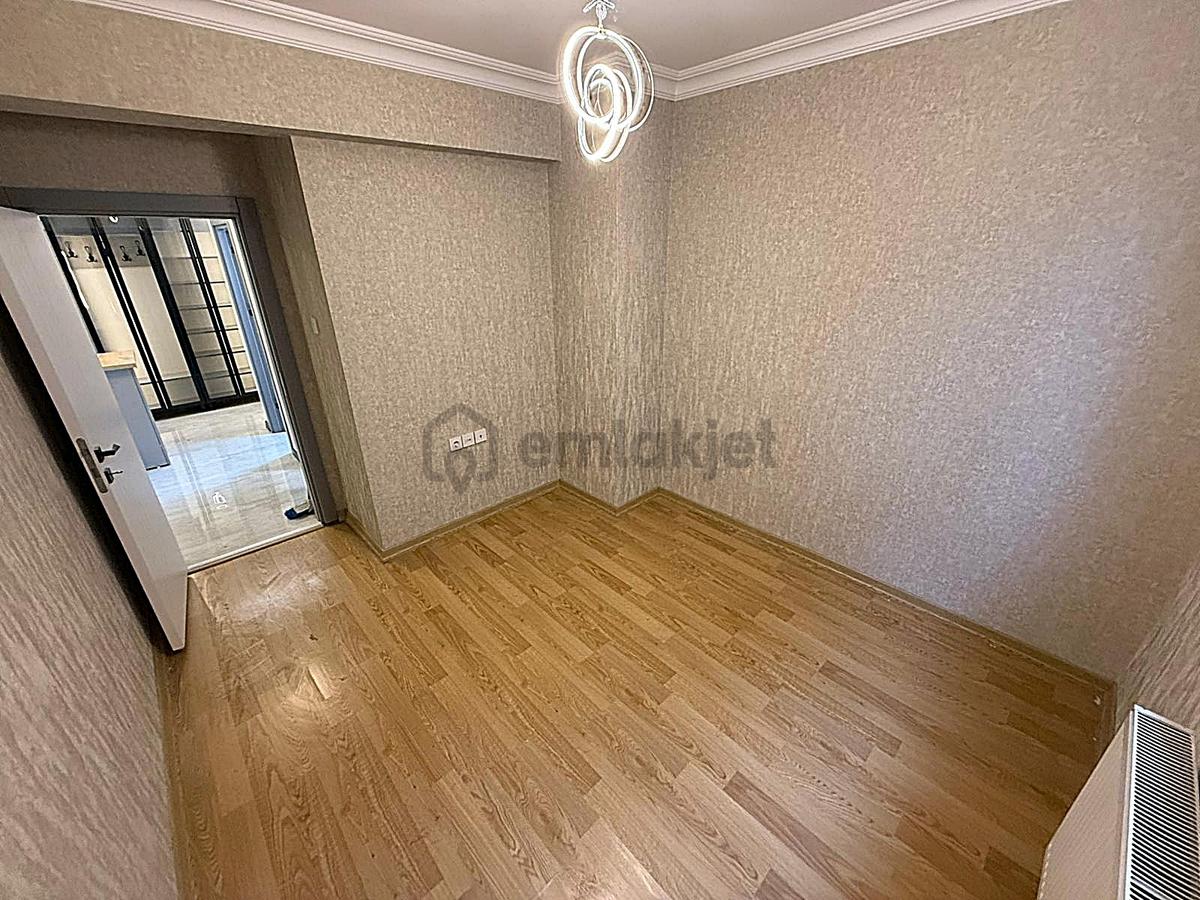 3+1 Cadde Üzeri Ön Cephe Mega Lüx Full Yapılı 1.kat - 125m² - 16