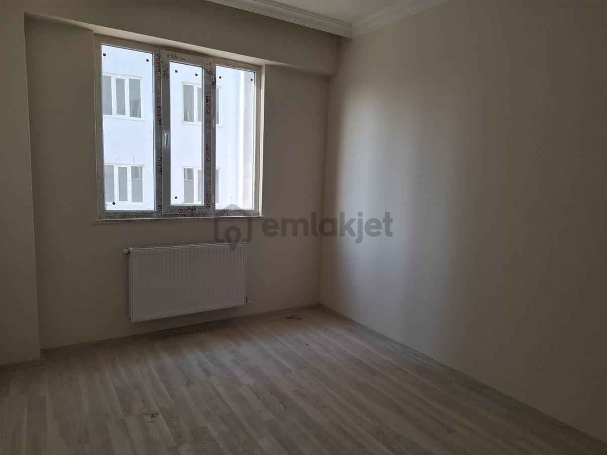 Hakev'den 15 Temmuzda Satılık Yeni Yapı Giriş Kat Daire - 9