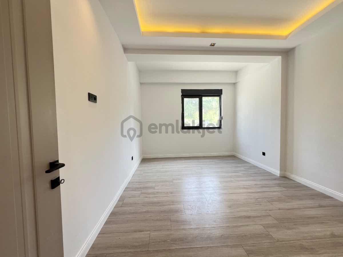 Sarılar Mahallesi'nde Lüks Sıfır 2+1 Satılık Daire - 11