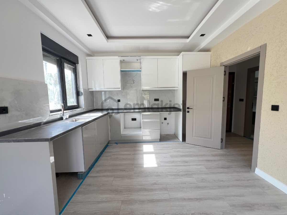 Sarılar Mahallesi'nde Lüks Sıfır 2+1 Satılık Daire - 6