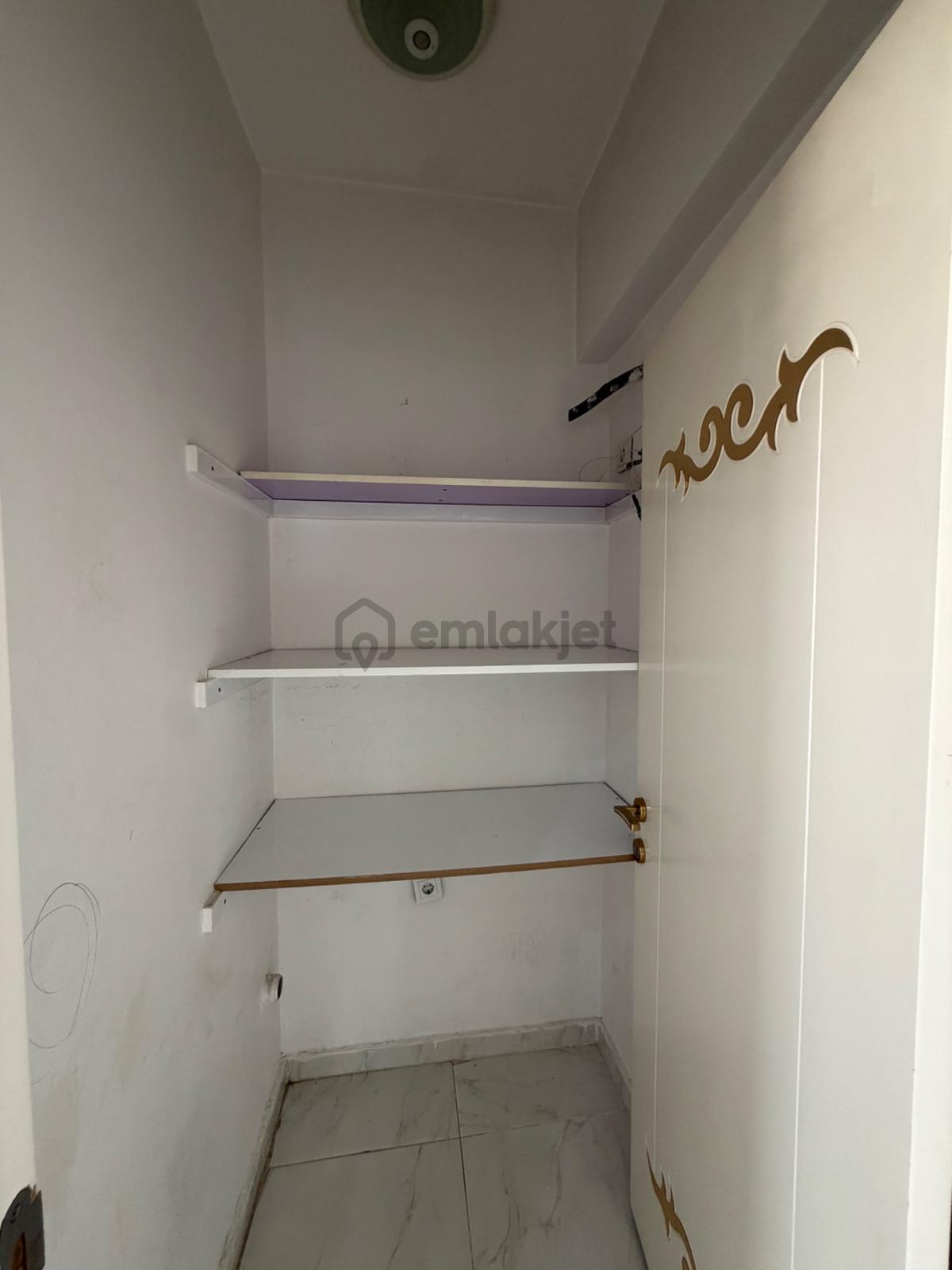 Fıstıklık Kiralık 3+1 Daire Maviş Gyo’dan - 17