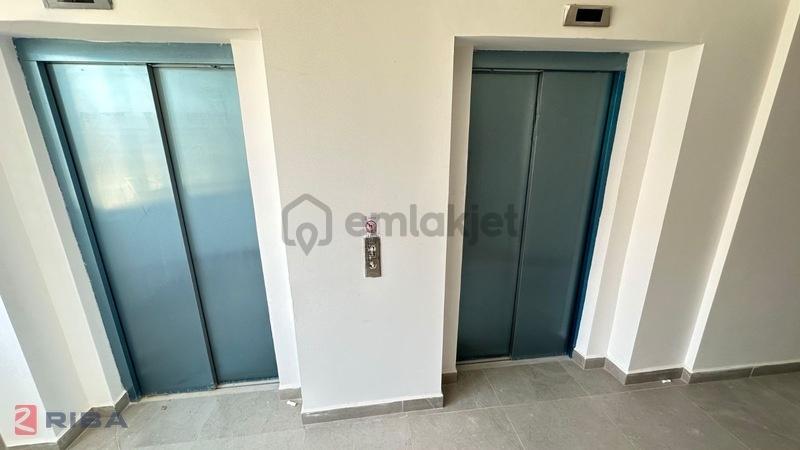 Altıntaş'ta Geniş Ve Teraslı 2+1 Satılık Daire - 17