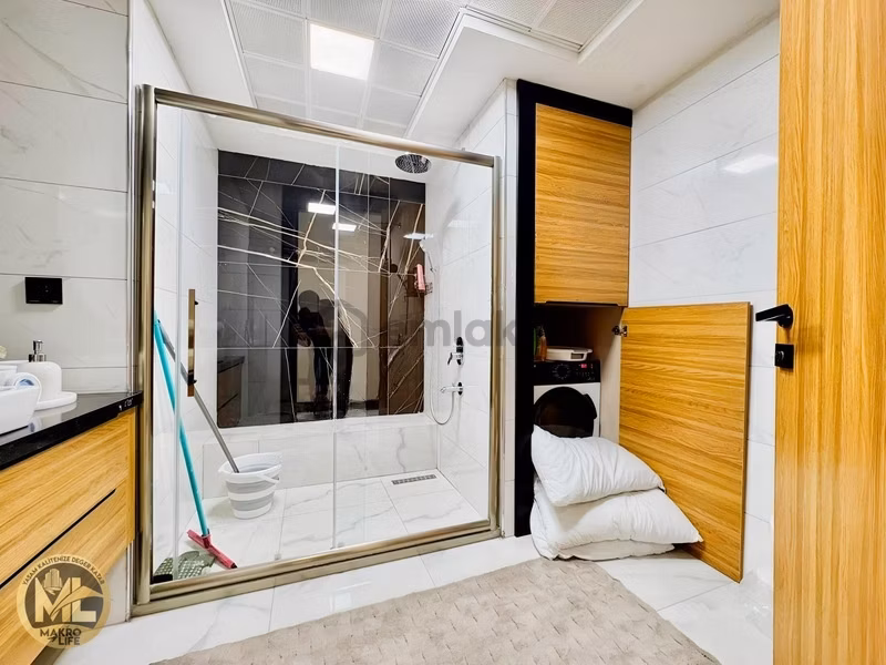 Mastfroşt Caddesi Üzerinde Görülmeye Değer 3.5+1 Satılık Daire - 12