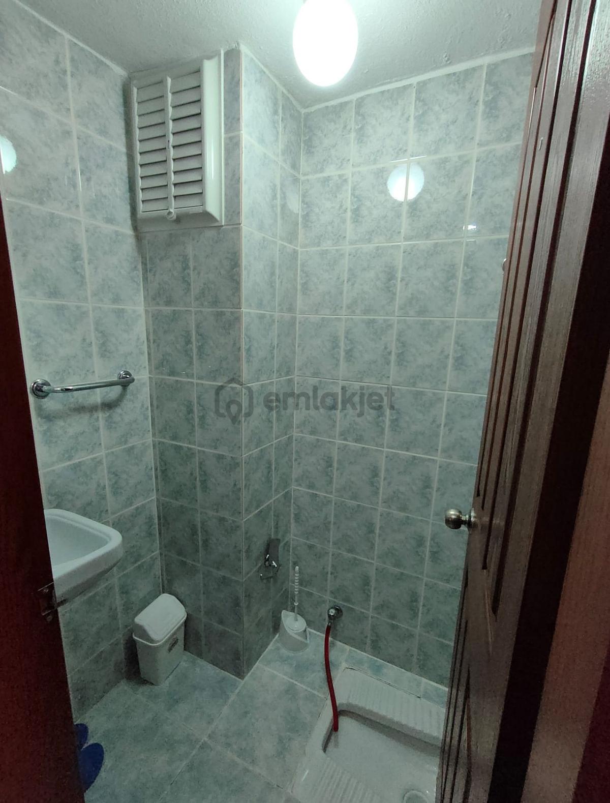 Akçay Altınkum`da Geniş Kullanımlı Kiralık Dubleks Daire - 23