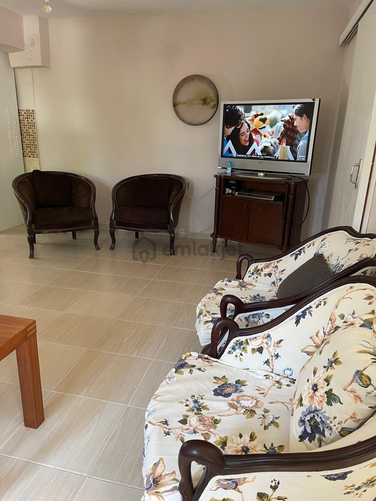 Ayvalık Sarımsaklı Plajına 100 Metre Satılık Villa - 15