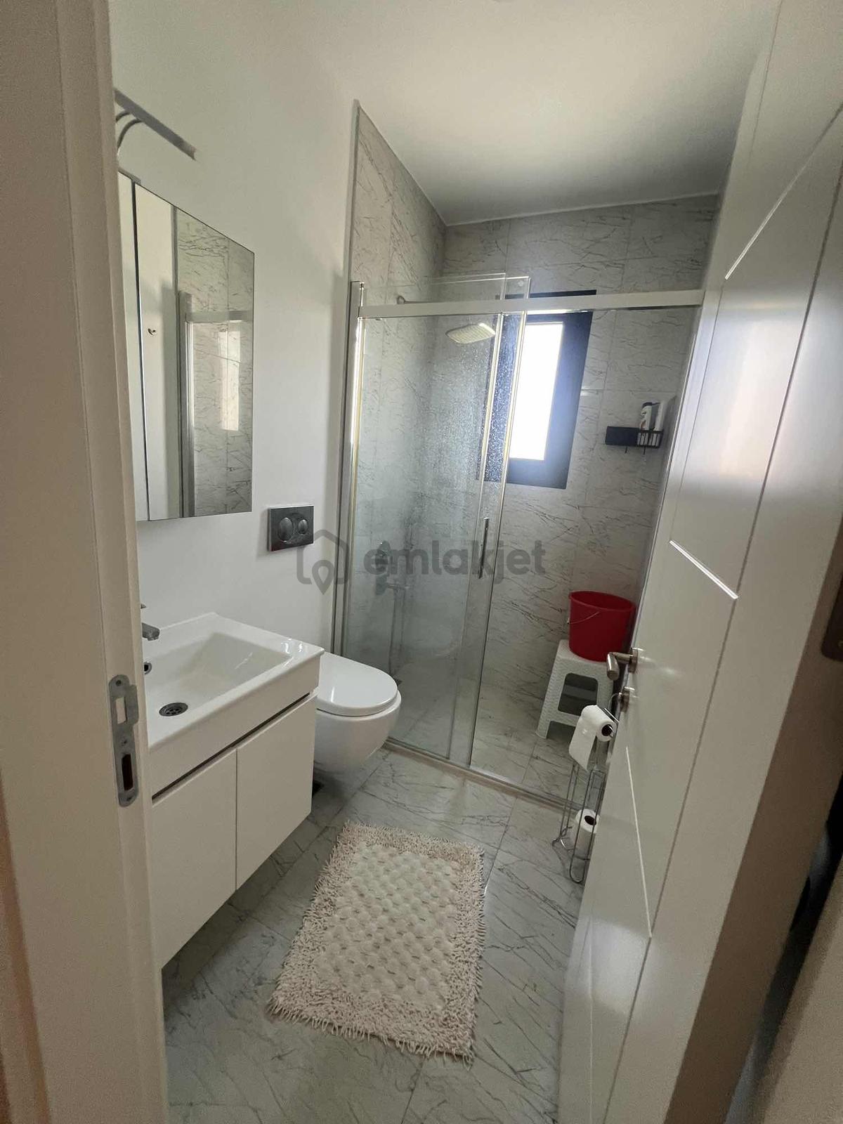 Babataşı Mahallesinde Eşyalı Kiralık Villa - 17
