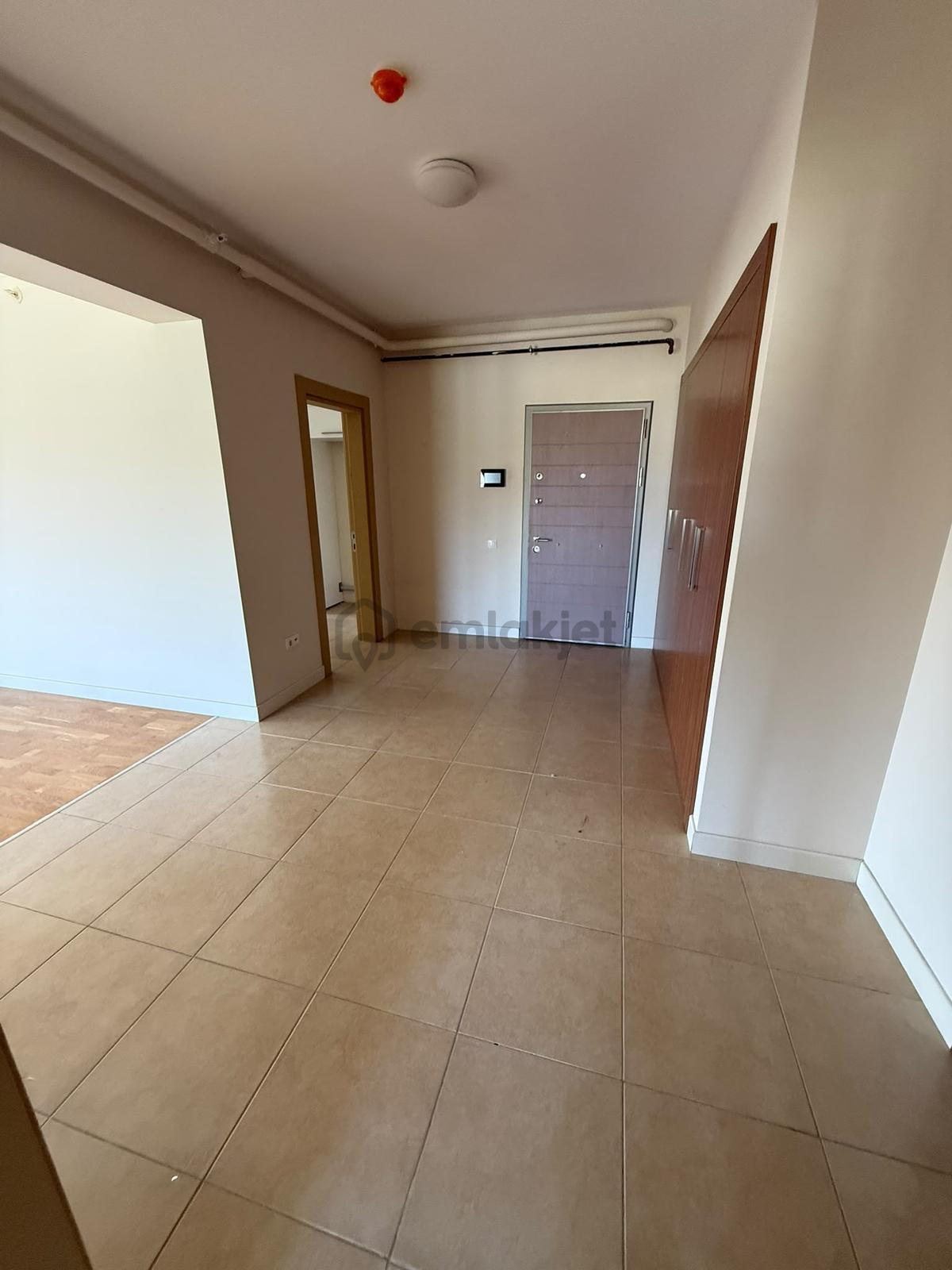 Altınkule'den Güneypark - 2 Sitesi 4+1 200m2 Boş - 3