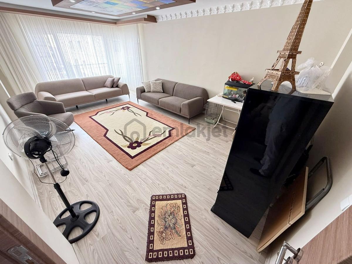 Yeni Binada Asansörlü Ebeveyn Banyolu Masrafsız Satılık 3+1 - 8
