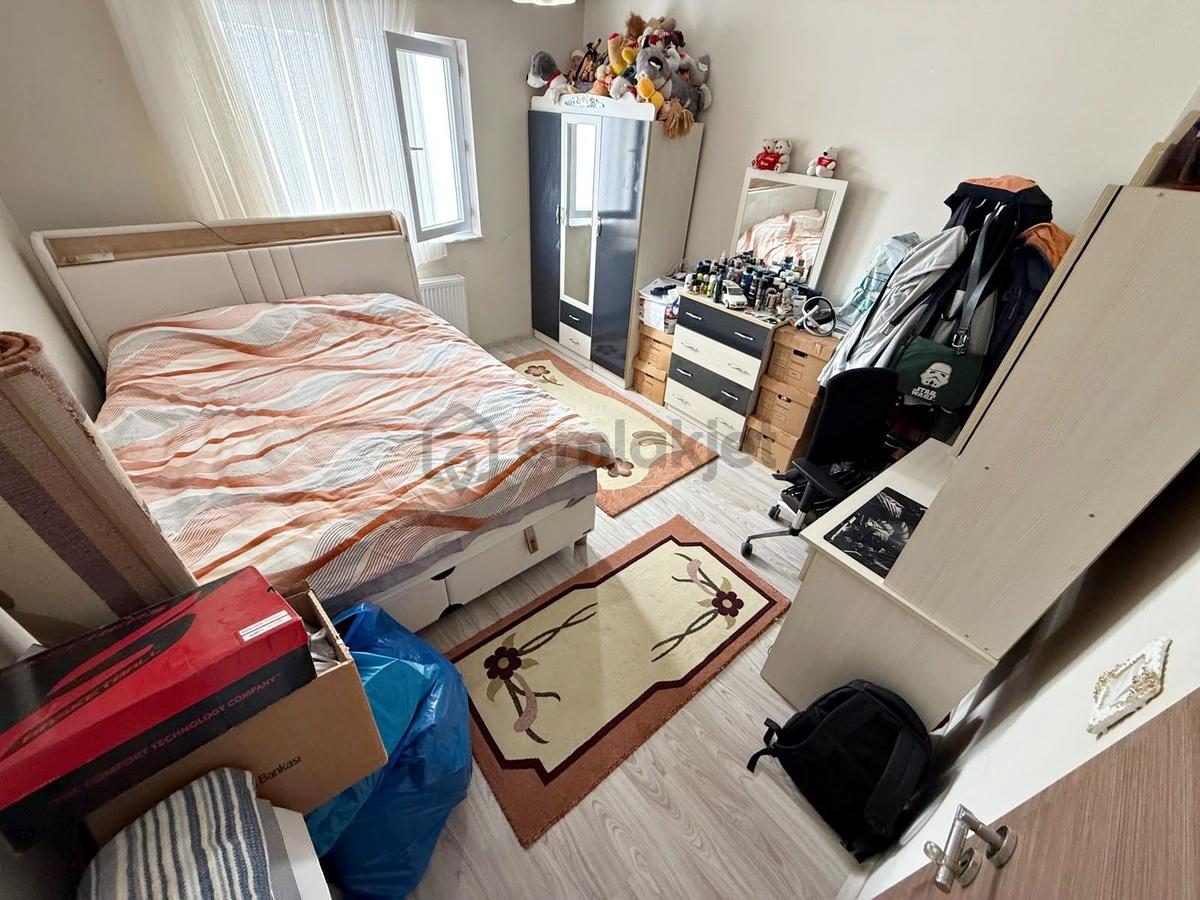 Yeni Binada Asansörlü Ebeveyn Banyolu Masrafsız Satılık 3+1 - 11