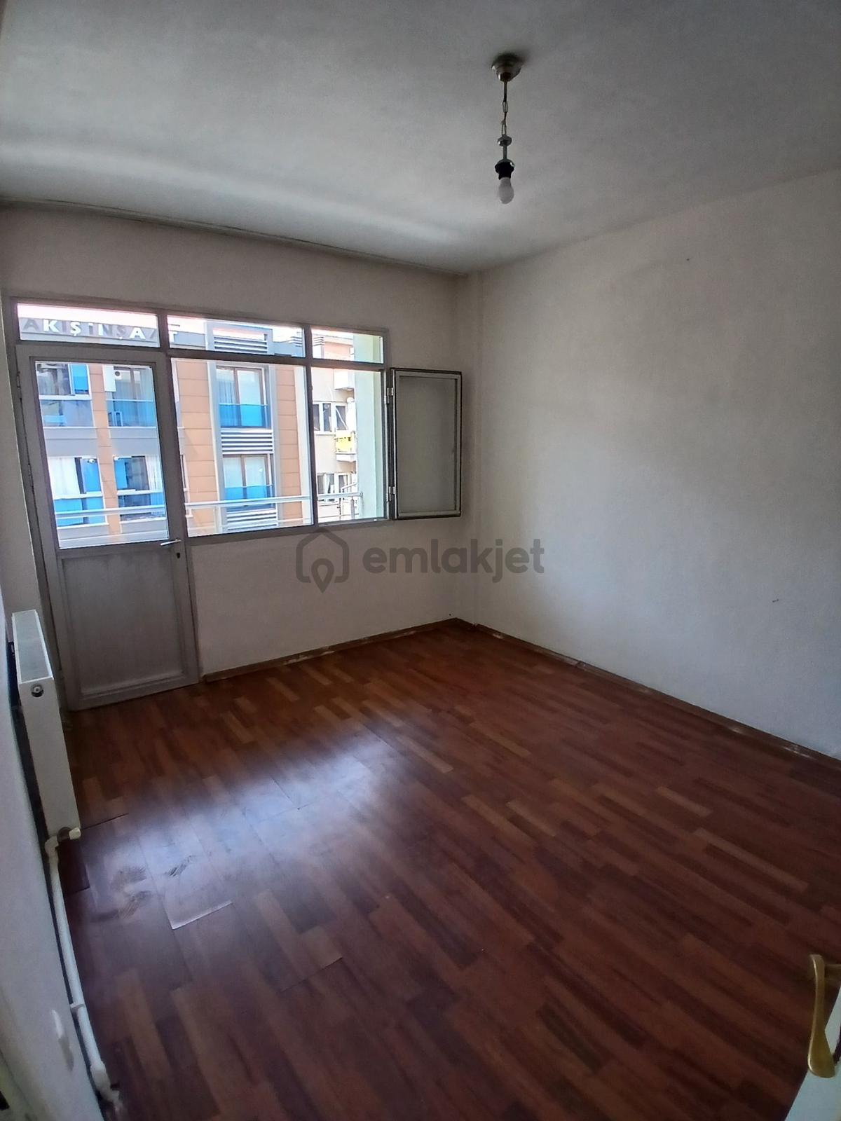 Karabağlar Sevgi Mahallesi Kiralık 3+1 Daire - 20
