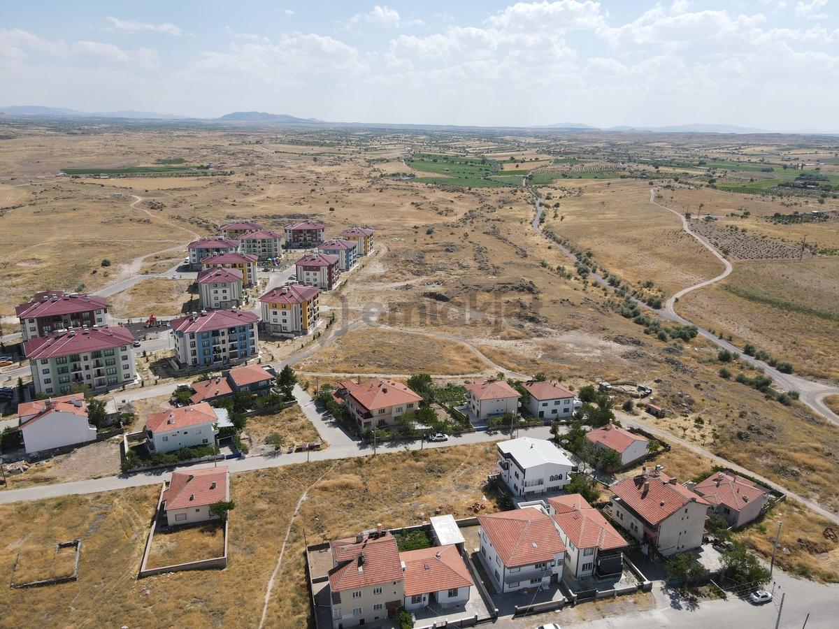 Şanlıbaba Emlak'tan Gülşehir Çayır'da Konut Arsası - 9