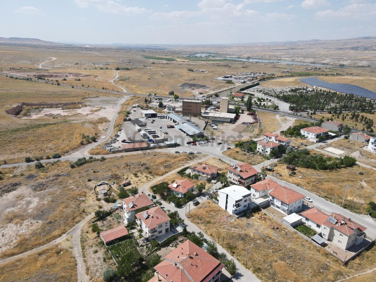 Şanlıbaba Emlak'tan Gülşehir Çayır'da Konut Arsası - 5