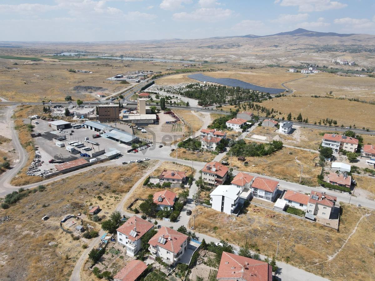 Şanlıbaba Emlak'tan Gülşehir Çayır'da Konut Arsası - 4