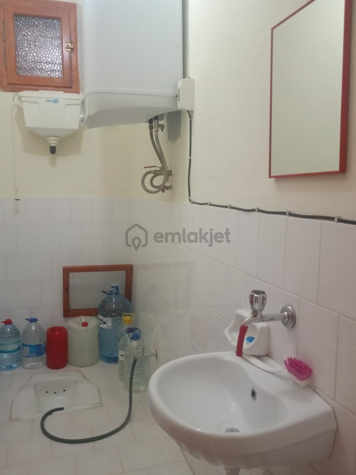 Bürücekte 3 Katlı Müstakil Ev - 14