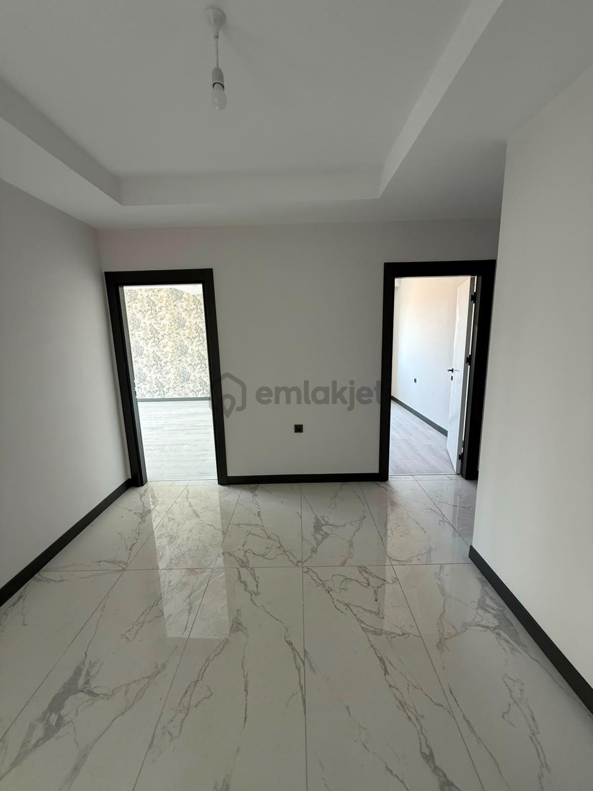 Yeşilyurt Mahallesi 3+1 Modern Ve Ferah Satılık Daire - 2
