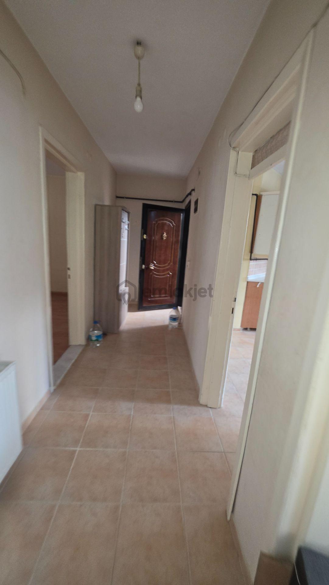 Söke'de Geniş Balkonlu 3+1 Kiralık Daire - 20