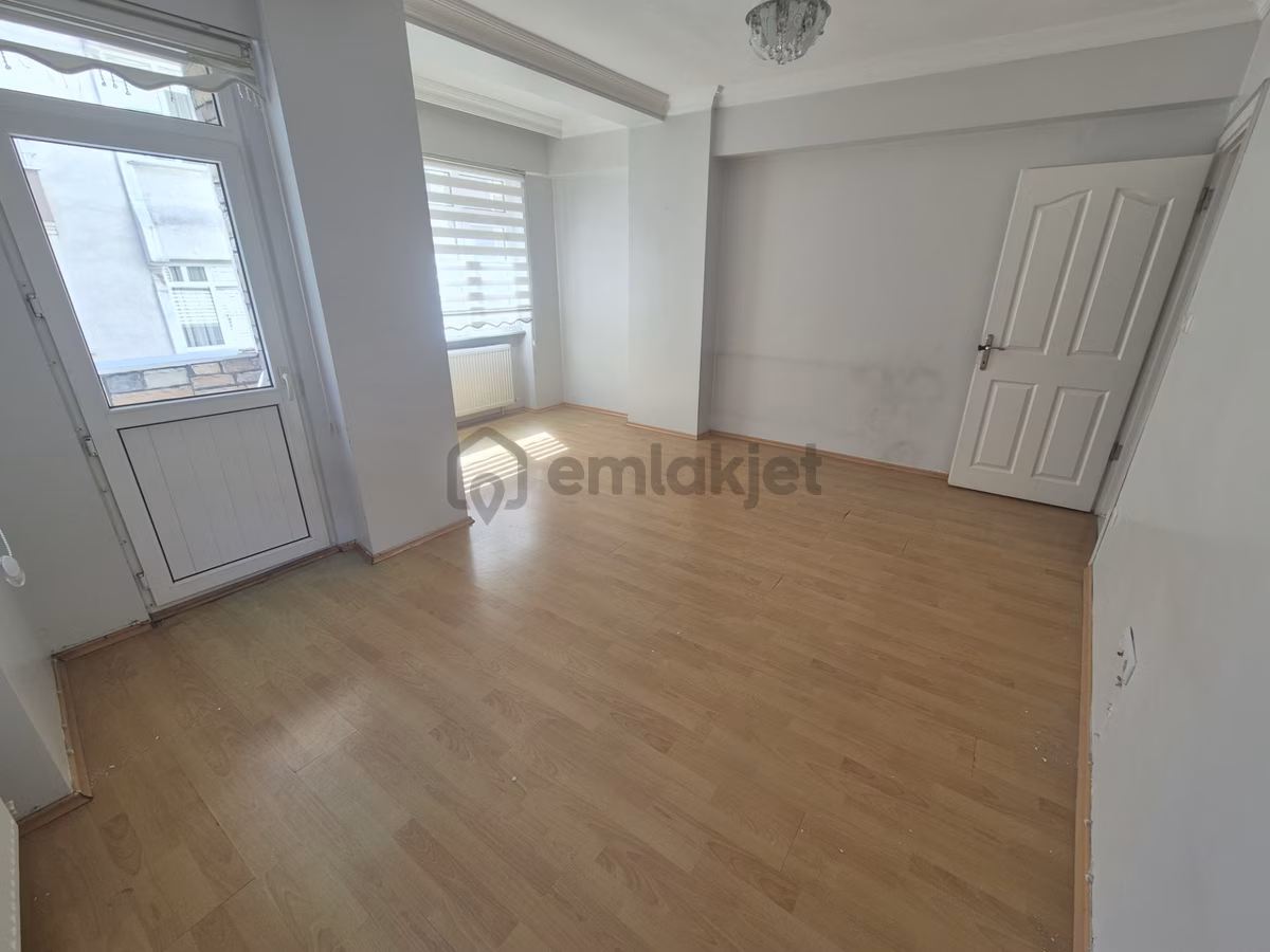 Bahçelievler'de Kiralık 3+1 Daire - 21