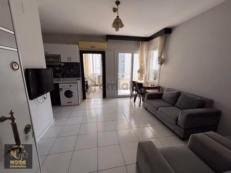 Nora'dan Cadde Üzeri Sıfır Temiz Eşyalı - 2