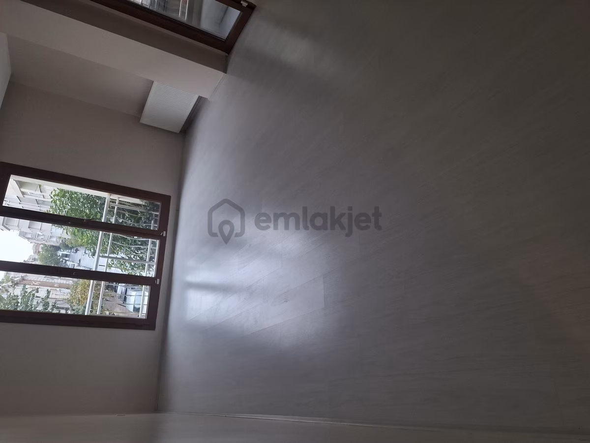 Kiralık Yenı Daire - 6