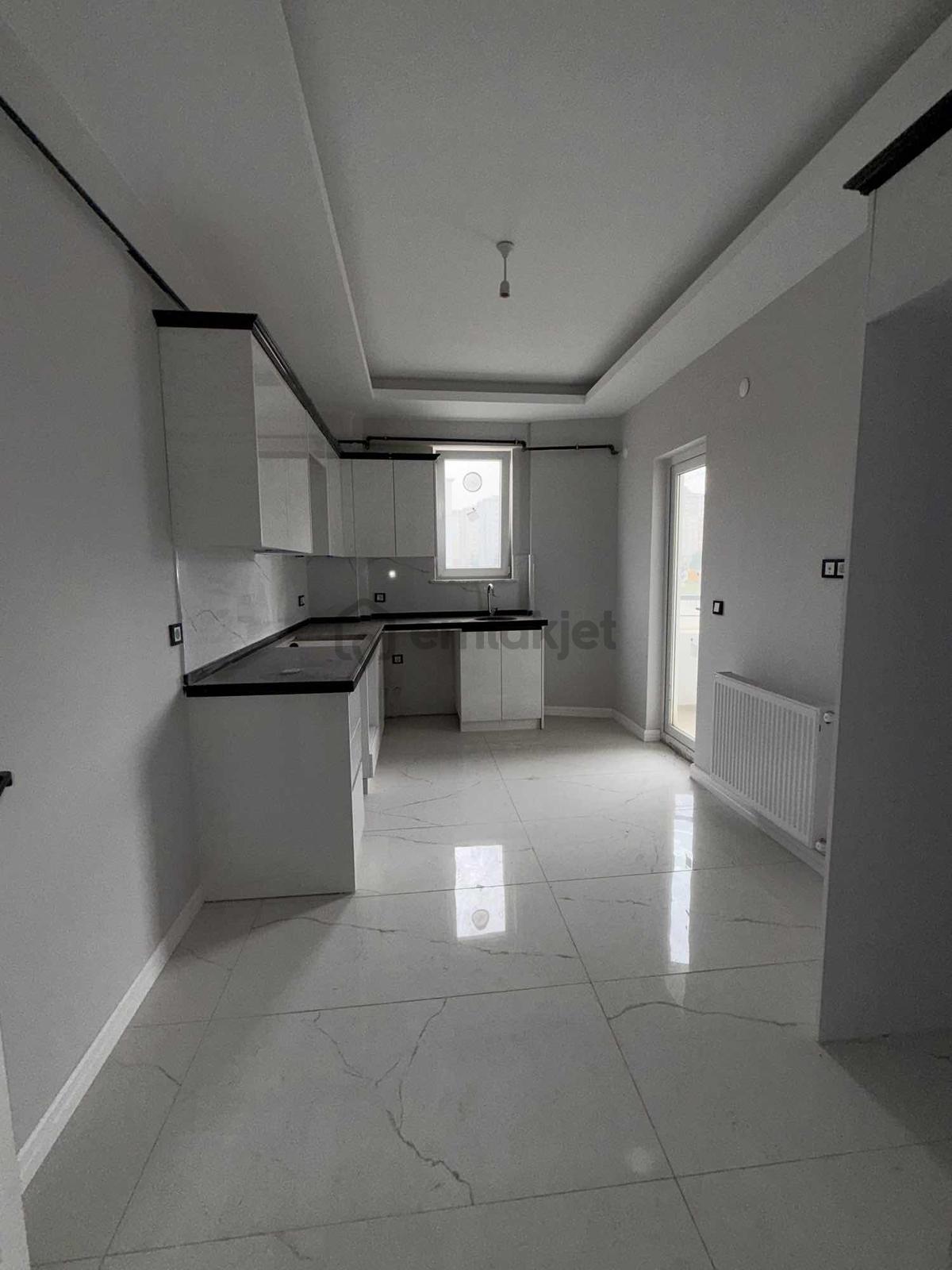 Akdur Dan Dere Bahçe De Mutfak Kiralık 2+1 - 12