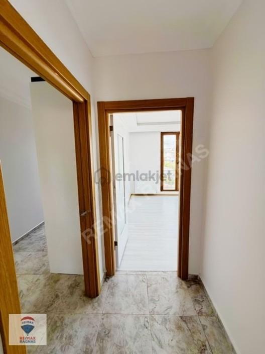 Ekşioğlu Mh 3 Cephe 3 Balkon Ara Kat 2+1 85 M2 Satılık Daire - 18