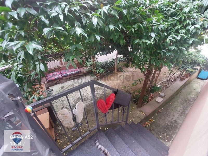 Çengelköy De Kiralık 2+1 Bahçe Katı Daire - 4