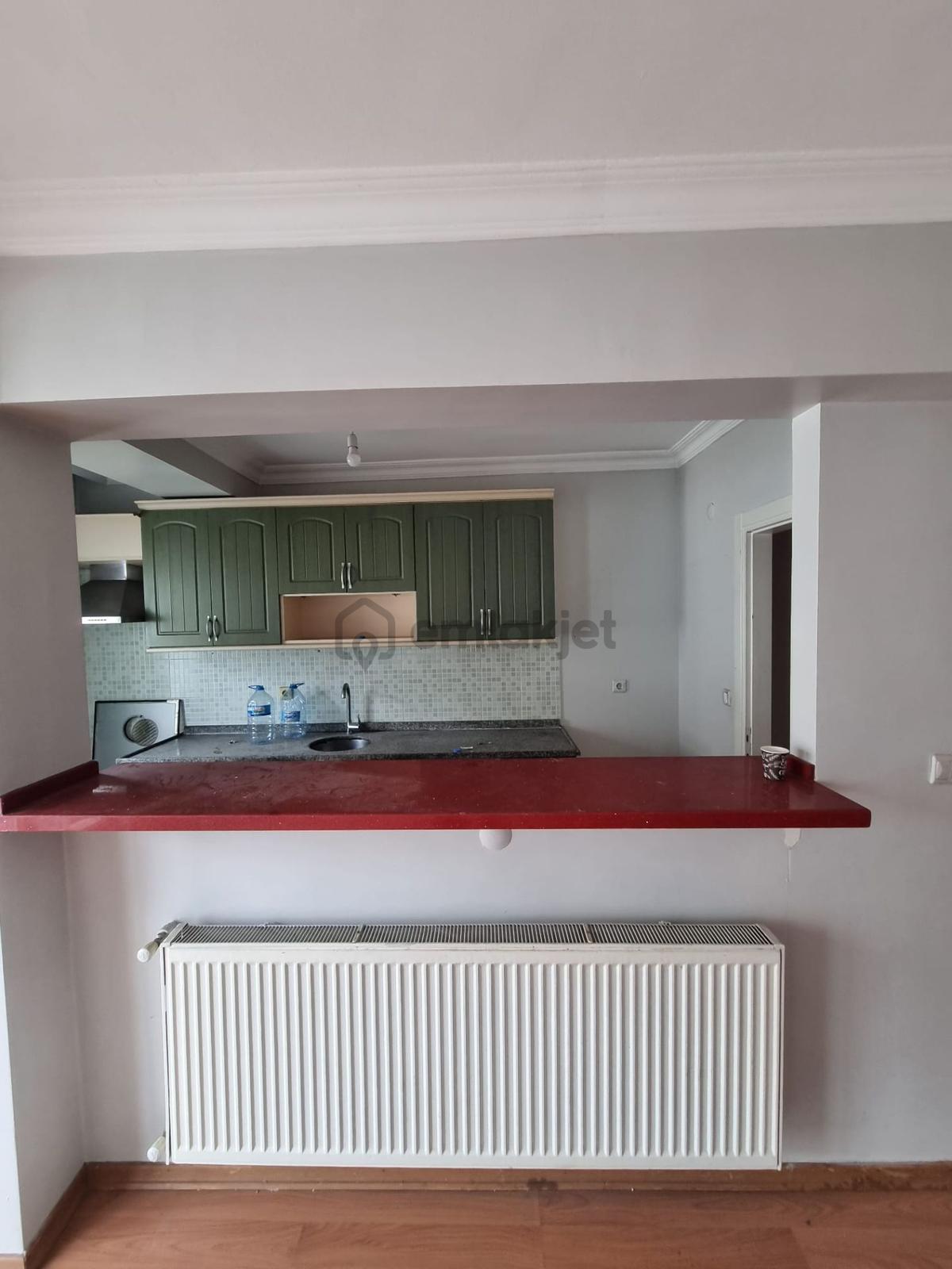 Kağıthane Nurtepe'de Asansörlü 3+1 Kiralık Dublex Daire - 8