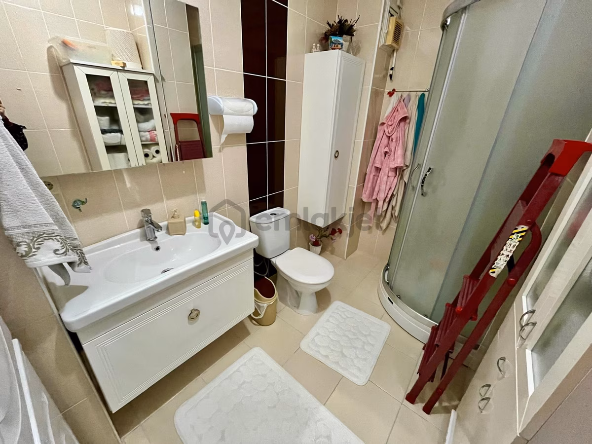 Esatpaşa'da 140m2 4+1 Teraslı Satılık Dublex Daire - 24