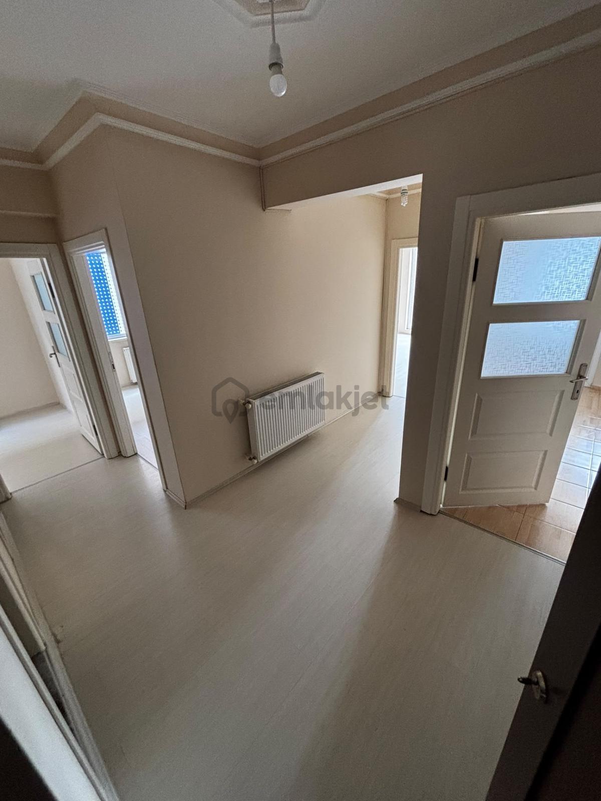 Harika Konumda Fırsat Kiralık Daire - 5