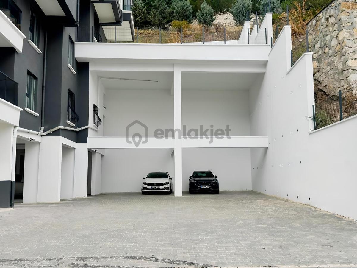 Mamak'ta Merkezi Konumda Satılık Sıfır 2+1 Daire - 47