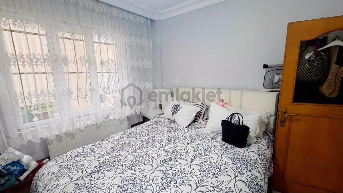 Yüzyılda 2+1 70 M2 Krediye Eminevim Fuzulev Birevim Uygun - 13
