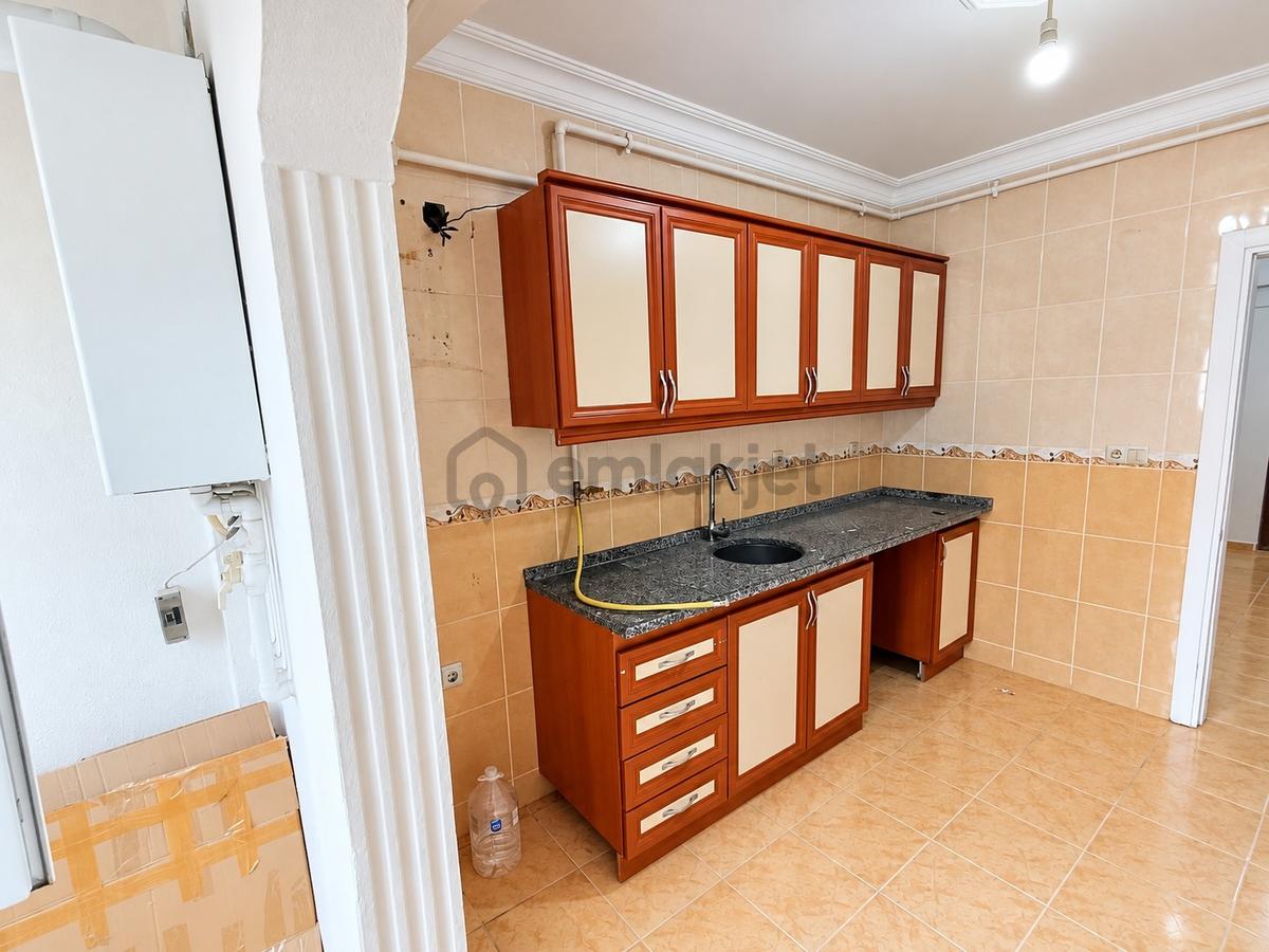 Çorlu Şeyhsinan Mahallesinde Satılık 3+1 Asansörlü Daire - 4