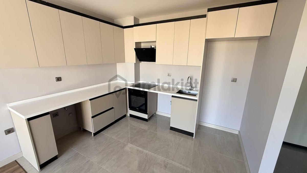 Botanik Metro Yakını Önü Açık Kiralık 1+1 Daire - 26