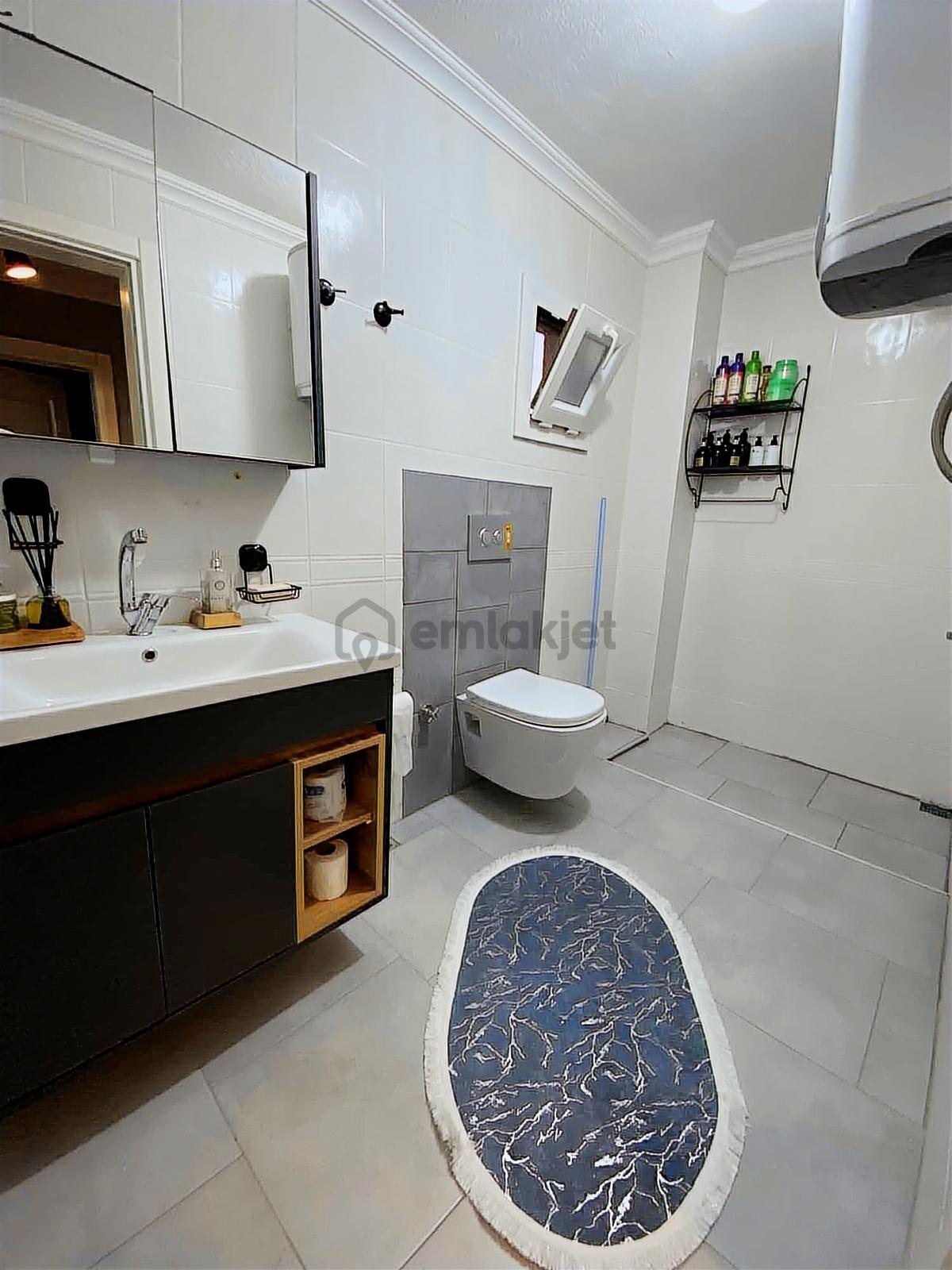 Yahşide Plajlı Sitede Deniz Manzaralı Havuzlu Satılık Villa - 24