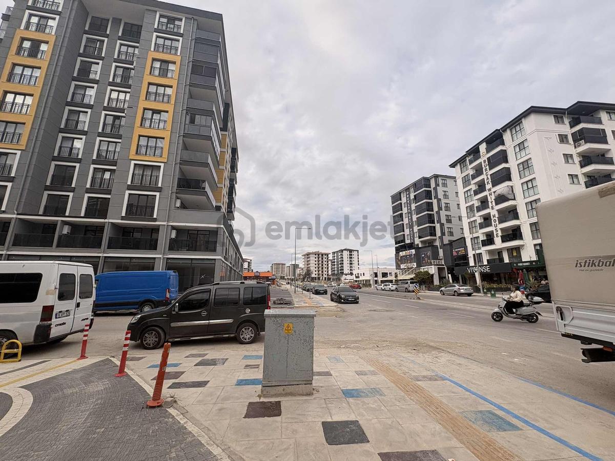 Twin Life'ta Satılık 1+1 Geniş Home Office - 22