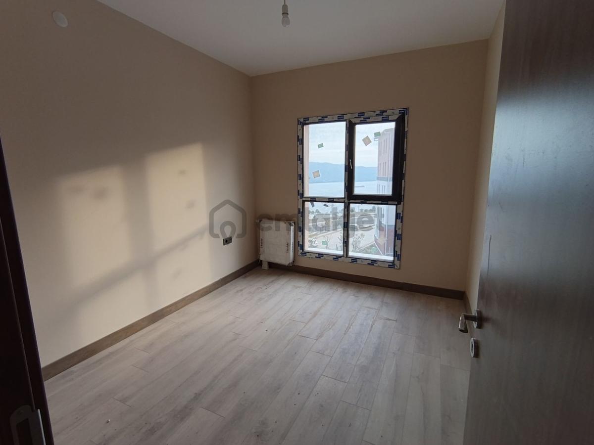 Körfez İlimtepe'de 2+1 Deniz Manzaralı Ara Kat Daire! - 9