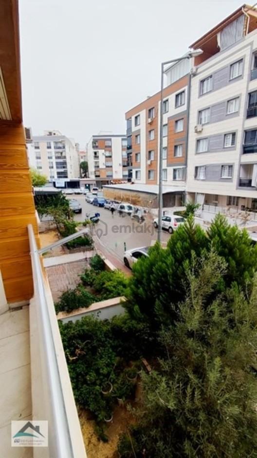 50.yıl Mahallesinde 3+1 130 M2 Satılık Ara Kat - 9