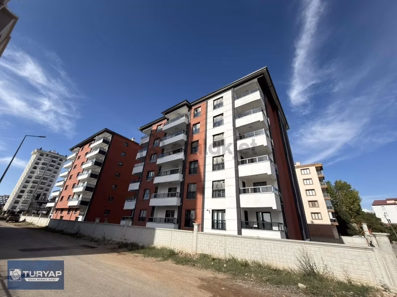 Turyap Sivas'tan Bağdat Cd. Satılık 1+1 Daire
