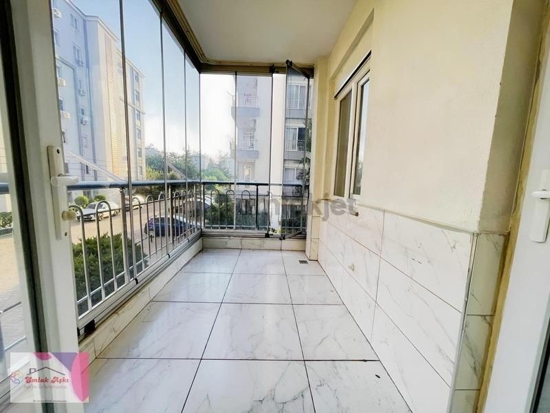 Güvenlikli Site İçerisinde Cam Balkonlu Arakat - 6